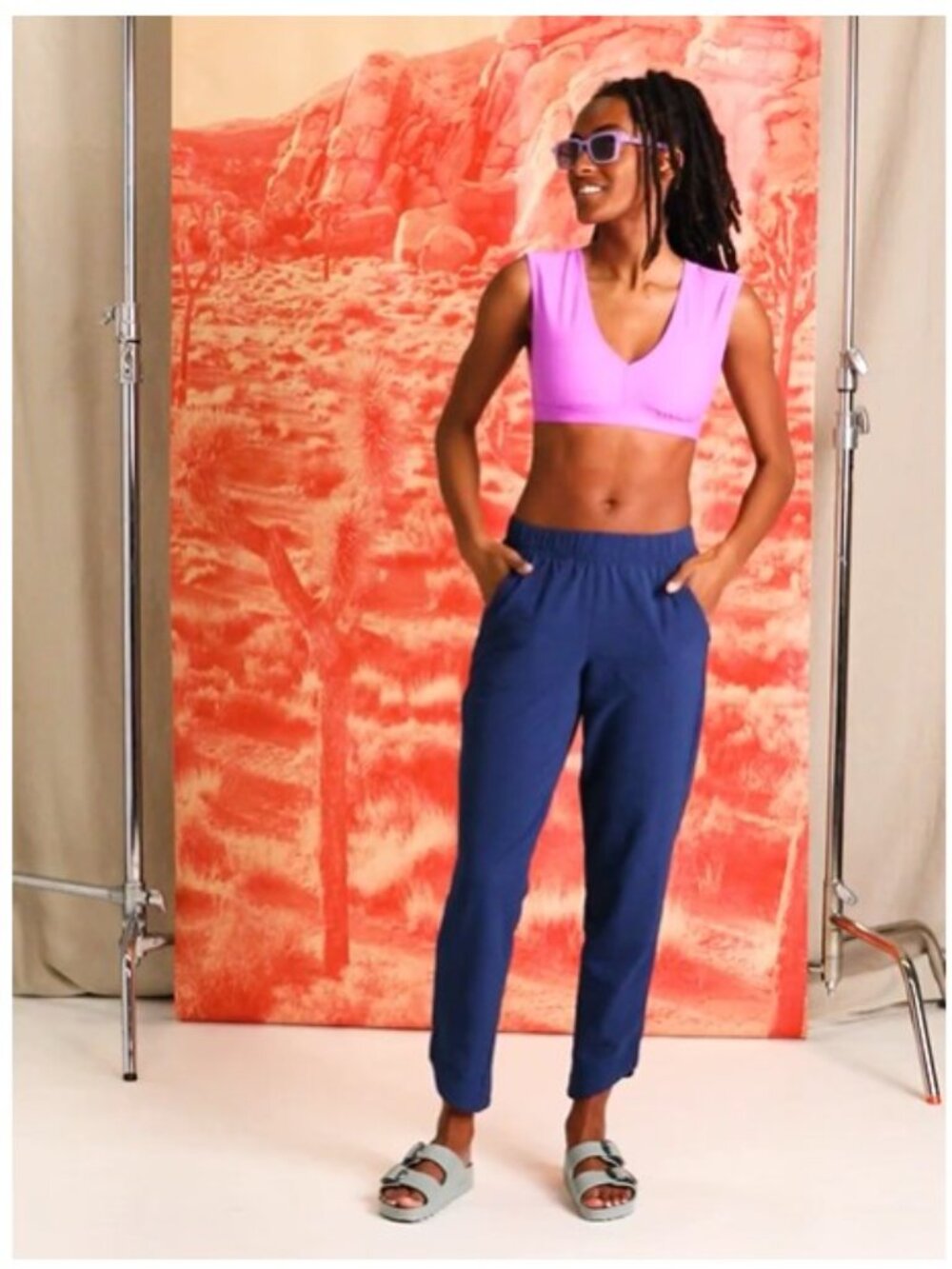 Title Nine Pants Womens L BLue Slaycation 28" Ankle Crop Outdoor Stretch - Picture 4 of 14